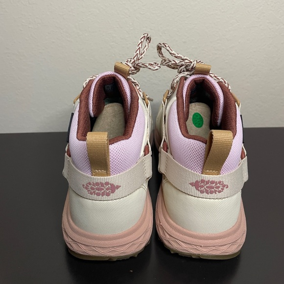 NWB Teva x FP Movement Grandview GORE-TEX Hiking Boot Size 6 - Picture 13 of 14